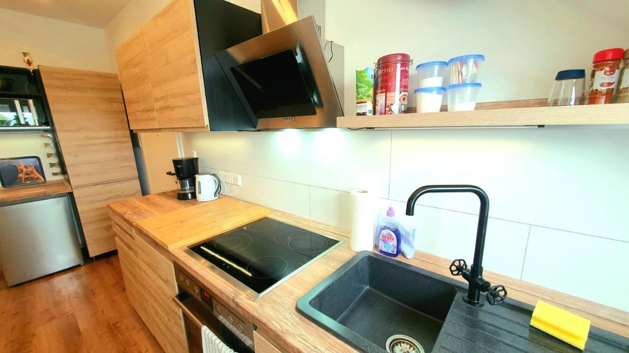 FRANKES CITY SLEEP Maisonette Apartment mit Weitblick, 6 Einzelbetten Velbert Exterior foto