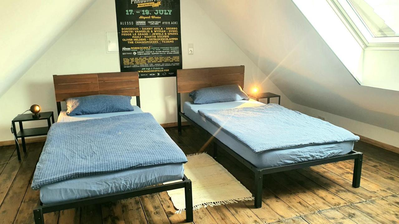 FRANKES CITY SLEEP Maisonette Apartment mit Weitblick, 6 Einzelbetten Velbert Exterior foto