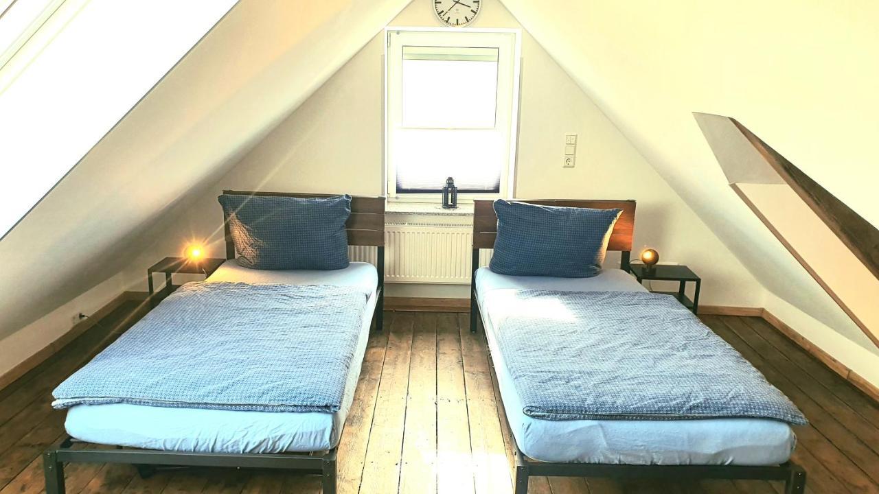 FRANKES CITY SLEEP Maisonette Apartment mit Weitblick, 6 Einzelbetten Velbert Exterior foto