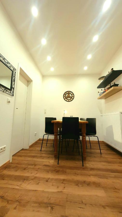 FRANKES CITY SLEEP Maisonette Apartment mit Weitblick, 6 Einzelbetten Velbert Exterior foto